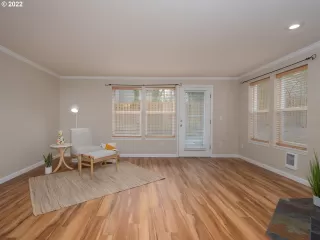 Photo #5: 22059364 Listing 