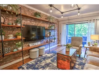 Photo #2: 22063907 Listing