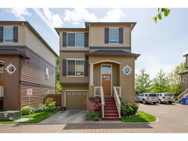 MLS: 22066006 Condo For Sale