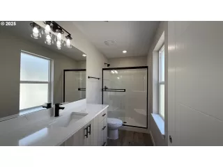 Photo #3: 220681763 Listing 