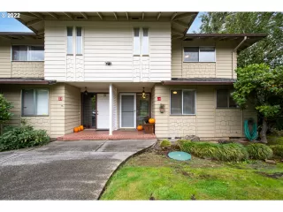 Photo #1: 22068909 Listing