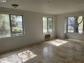 Photo #6: 22069340 Listing 