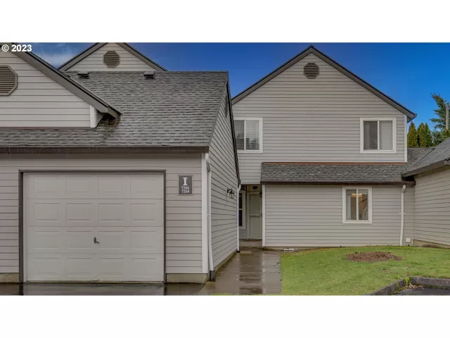 MLS: 22069344 Condo For Sale