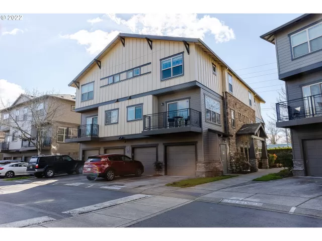 MLS: 22070163 Condo For Sale