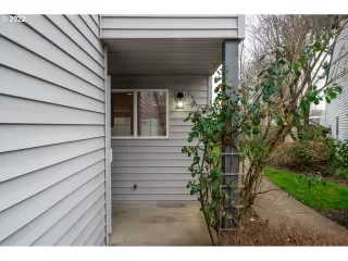 Photo #2: 22070294 Listing