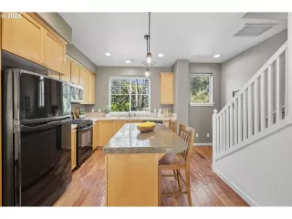 Photo #4: 220713996 Listing 