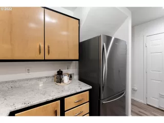 Photo #6: 22073943 Listing 