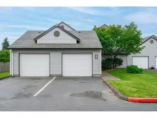 Photo #2: 22074818 Listing