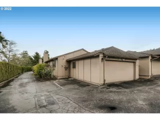 Photo #2: 22075457 Listing 