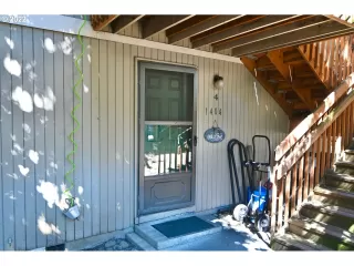 Photo #2: 22077287 Listing