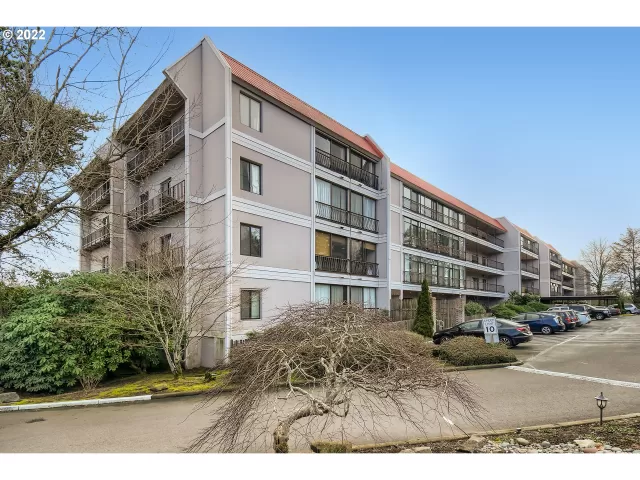 MLS: 22078429 Condo For Sale