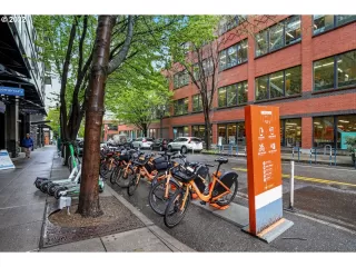 Photo #2: 22078711 Listing 