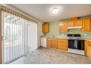 Photo #3: 22078734 Listing