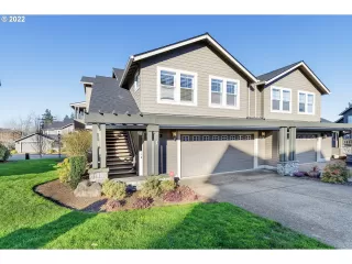 Photo #1: 22081199 Listing 