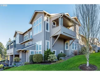 Photo #3: 22081199 Listing 