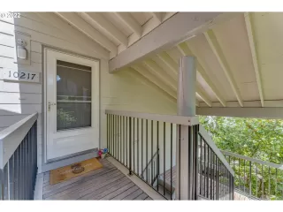 Photo #3: 22081481 Listing 