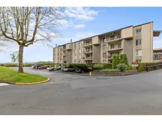 Photo #1: 22083185 Listing