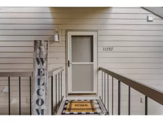 Photo #2: 22083498 Listing 