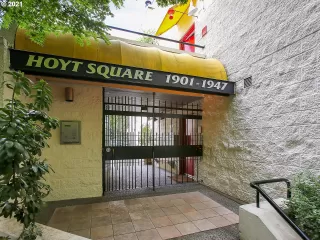 Photo #1: 22083729 Listing