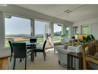 Photo #6: 22085228 Listing 