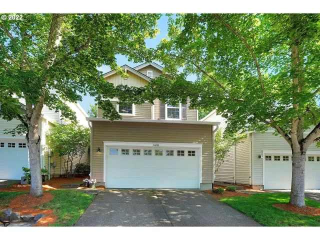 MLS: 22085487 Condo For Sale