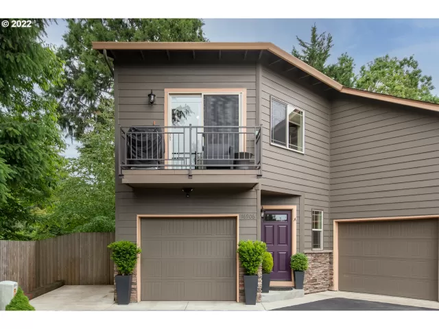 MLS: 22086123 Condo For Sale