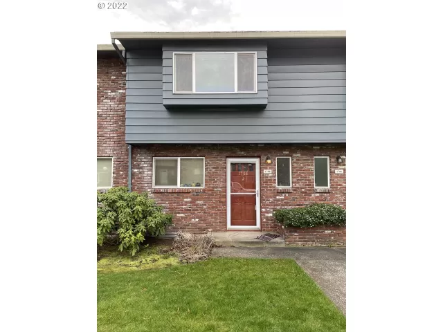 MLS: 22086978 Condo For Sale