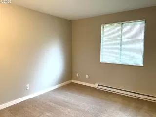 Photo #3: 22088295 Listing 