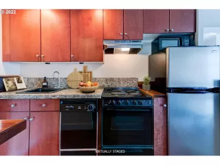 Photo #1: 22088841 Listing