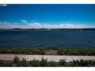 Photo #3: 22088909 Listing 