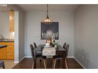 Photo #2: 22089212 Listing