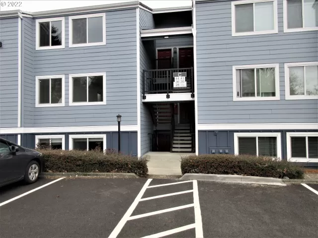 MLS: 22090788 Condo For Sale