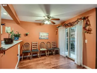 Photo #4: 22091273 Listing 