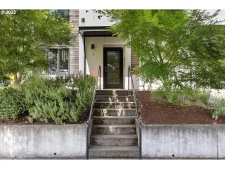 Click for more information on MLS # 22092112 : 1 NE WYGANT ST More Details about MLS # 22092112 : 1 NE WYGANT ST