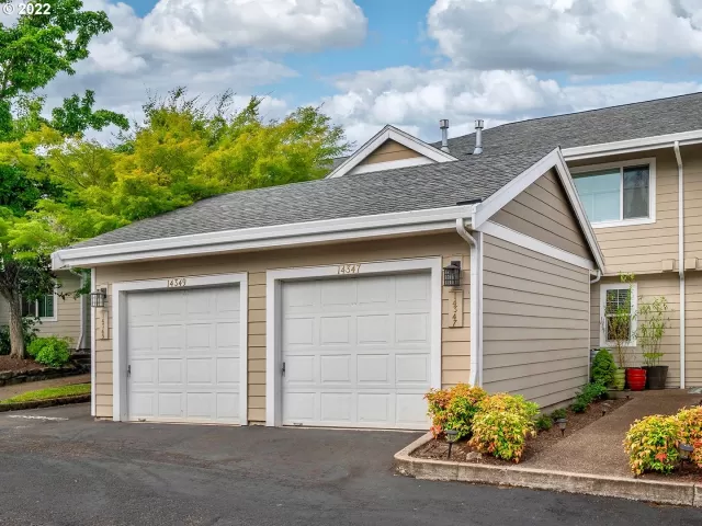 MLS: 22092402 Condo For Sale