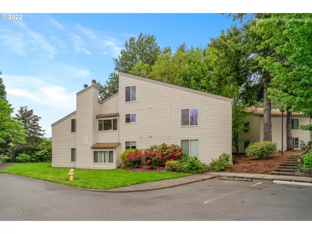 MLS: 22092764 Condo For Sale