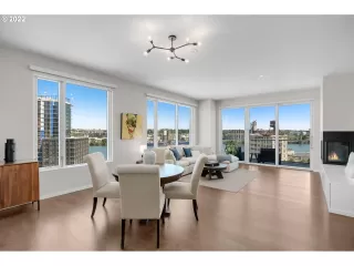 Photo #2: 22094834 Listing 