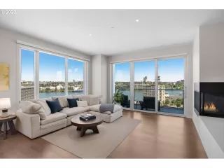 Photo #4: 22094834 Listing 