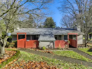 Photo #3: 22095055 Listing