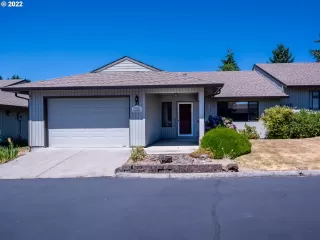 Photo #1: 22095179 Listing