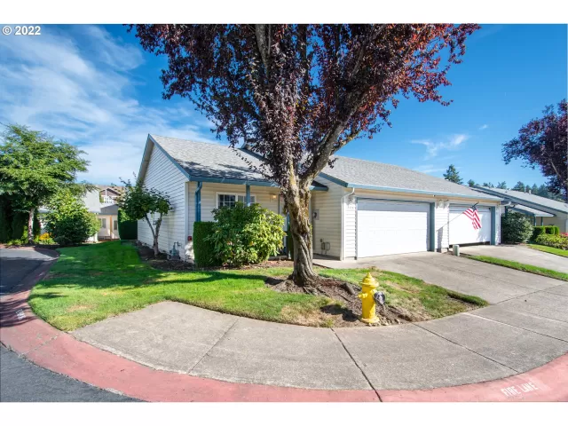 MLS: 22095681 Condo For Sale