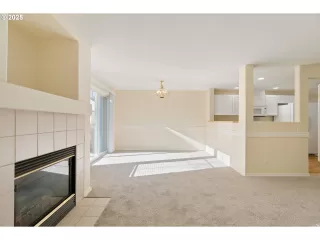Photo #6: 220958128 Listing