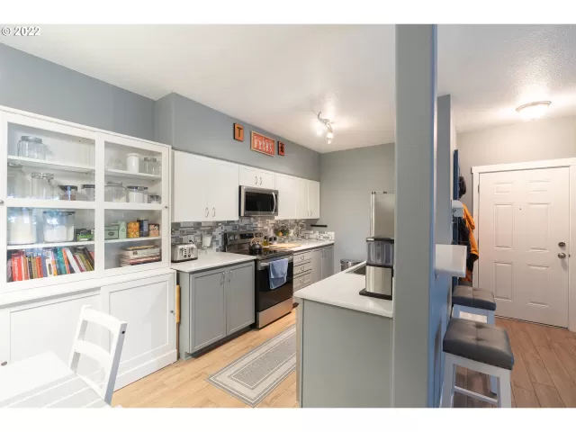 MLS: 22096085 Condo For Sale