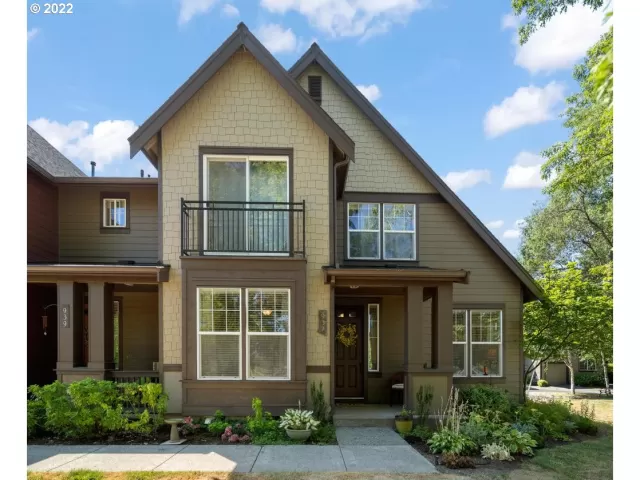 MLS: 22098220 Condo For Sale