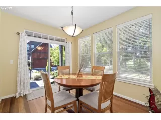 Photo #5: 22098220 Listing 