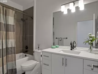 Photo #4: 22098459 Listing 