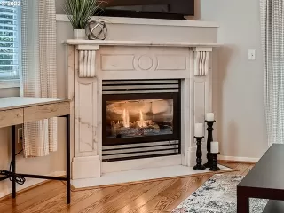 Photo #5: 22099535 Listing 