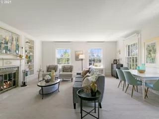 Photo #5: 22100008 Listing