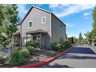 Photo #3: 22103223 Listing 