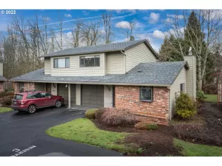 Photo #2: 22103408 Listing